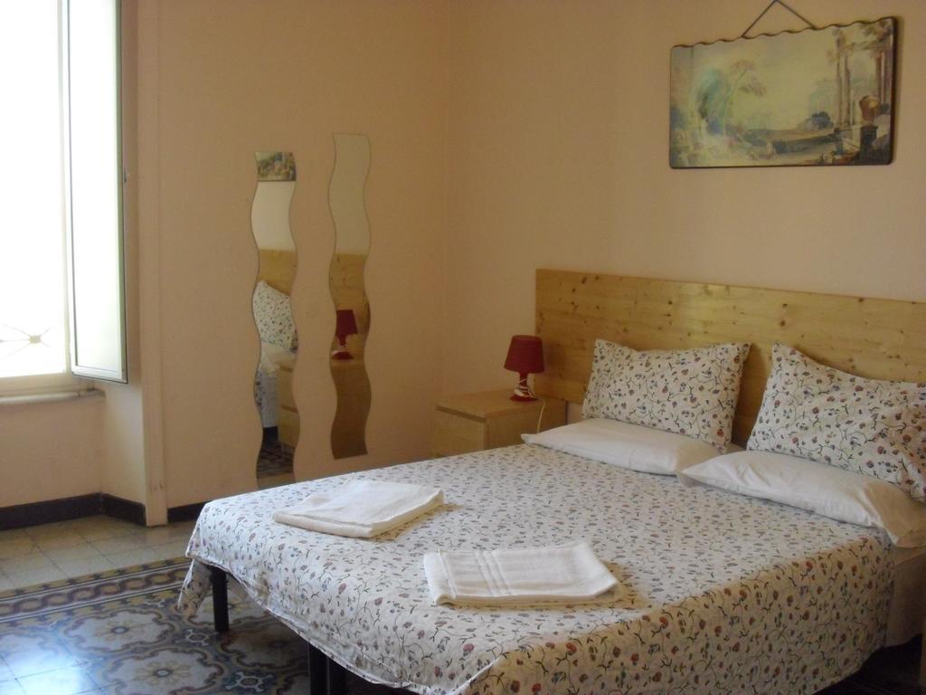 Carlo Alberto House Рим Екстериор снимка